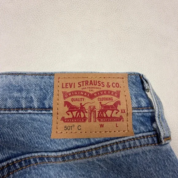 Levis 501 Curve Jeans Womens W28 L32 Medium Wash Blue High Rise Straight Leg - Picture 9 of 11